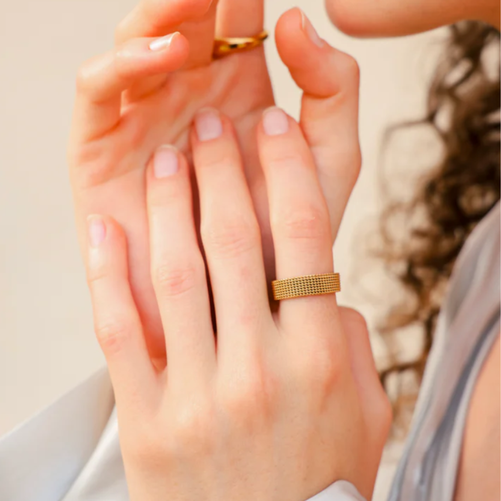 Bague tressée Woven Dream en acier inoxydable plaqué or