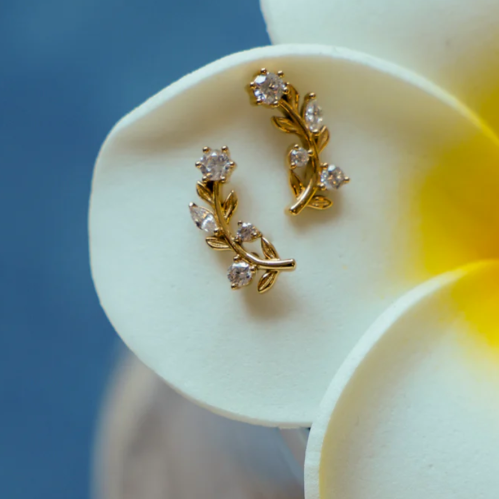 Boucles d'oreilles éthérées à motif de feuilles