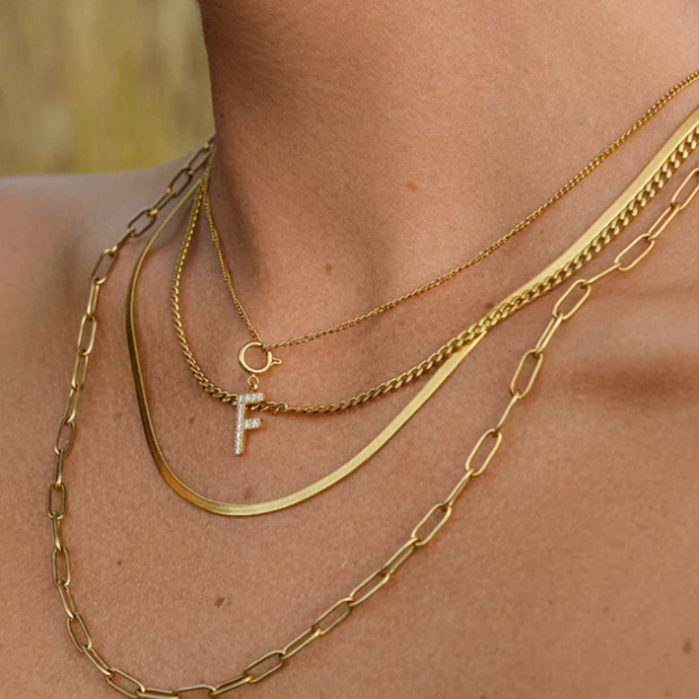 Collier élégant à maillons serpent en acier inoxydable plaqué or jaune 18 carats